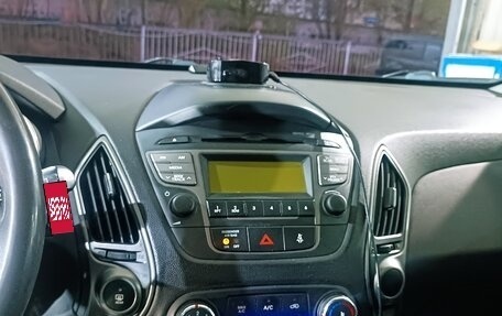 Hyundai ix35 I рестайлинг, 2013 год, 1 111 000 рублей, 6 фотография