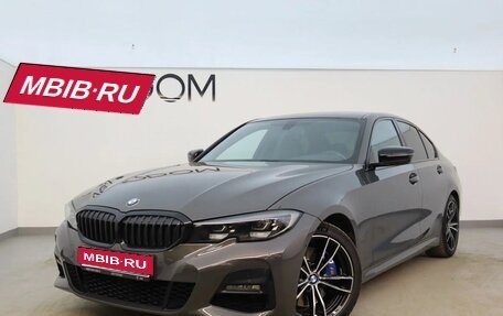 BMW 3 серия, 2019 год, 1 фотография