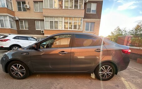 KIA Rio III рестайлинг, 2013 год, 820 000 рублей, 6 фотография