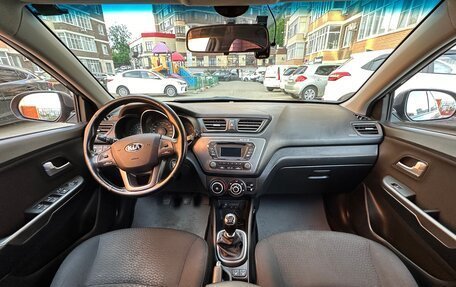 KIA Rio III рестайлинг, 2013 год, 820 000 рублей, 12 фотография