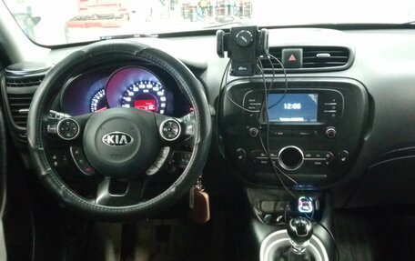 KIA Soul II рестайлинг, 2018 год, 1 180 000 рублей, 5 фотография