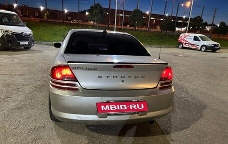 Dodge Stratus II, 2002 год, 293 000 рублей, 7 фотография