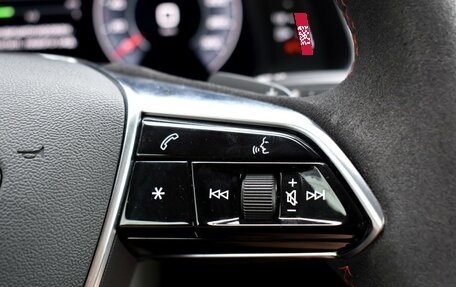 Audi A6, 2019 год, 4 180 000 рублей, 15 фотография