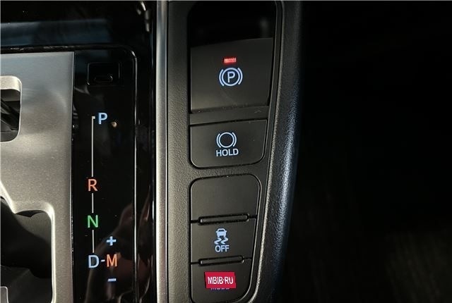 Toyota Alphard, 2021 год, 2 930 000 рублей, 26 фотография