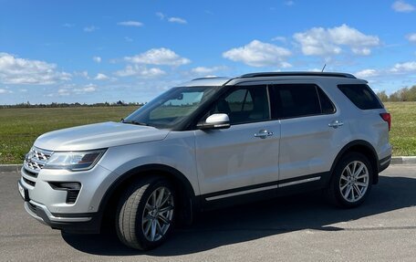 Ford Explorer VI, 2019 год, 3 080 000 рублей, 2 фотография