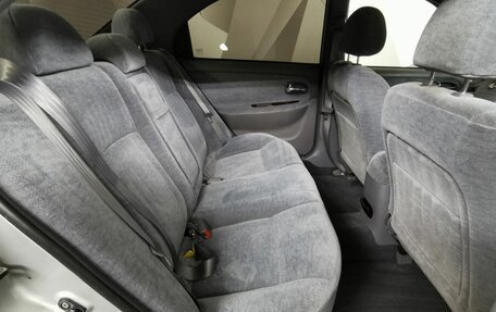 KIA Magentis I, 2005 год, 425 000 рублей, 15 фотография