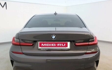 BMW 3 серия, 2019 год, 4 фотография