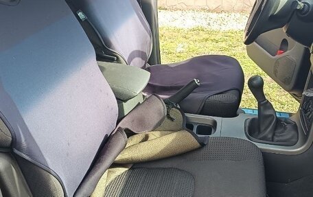 Nissan Pathfinder, 2007 год, 1 070 000 рублей, 14 фотография