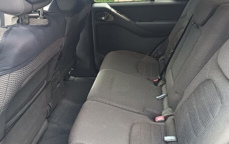 Nissan Pathfinder, 2007 год, 1 070 000 рублей, 16 фотография