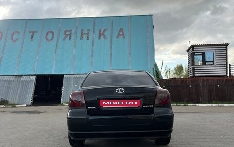 Toyota Avensis III рестайлинг, 2007 год, 1 000 000 рублей, 5 фотография
