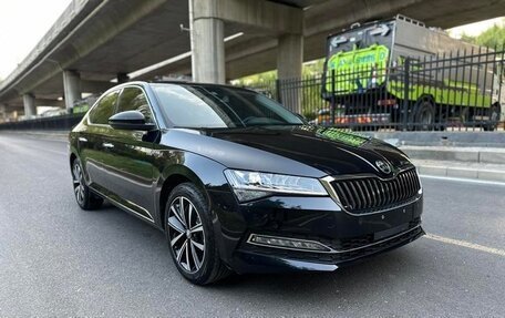Skoda Superb III рестайлинг, 2024 год, 2 459 000 рублей, 3 фотография