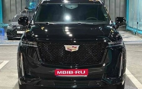 Cadillac Escalade V, 2022 год, 16 546 809 рублей, 2 фотография