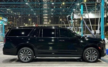 Cadillac Escalade V, 2022 год, 16 546 809 рублей, 6 фотография