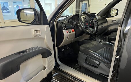 Mitsubishi L200 IV рестайлинг, 2007 год, 3 600 000 рублей, 5 фотография