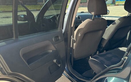 Ford Fusion I, 2006 год, 720 000 рублей, 11 фотография