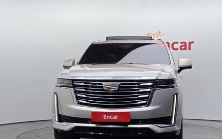 Cadillac Escalade V, 2022 год, 11 387 970 рублей, 2 фотография