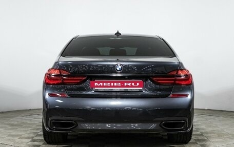 BMW 7 серия, 2016 год, 4 000 000 рублей, 6 фотография