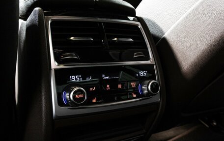 BMW 7 серия, 2016 год, 4 000 000 рублей, 27 фотография