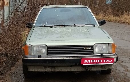 Mazda 323, 1982 год, 175 000 рублей, 2 фотография