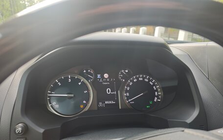 Toyota Land Cruiser Prado 150 рестайлинг 2, 2018 год, 5 700 000 рублей, 5 фотография