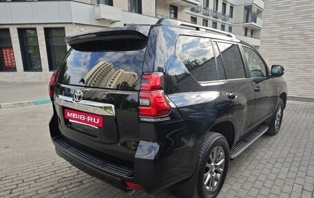 Toyota Land Cruiser Prado 150 рестайлинг 2, 2018 год, 5 700 000 рублей, 4 фотография