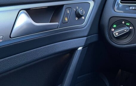 Volkswagen Golf VII, 2019 год, 2 300 000 рублей, 7 фотография