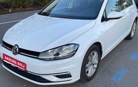 Volkswagen Golf VII, 2019 год, 2 300 000 рублей, 4 фотография