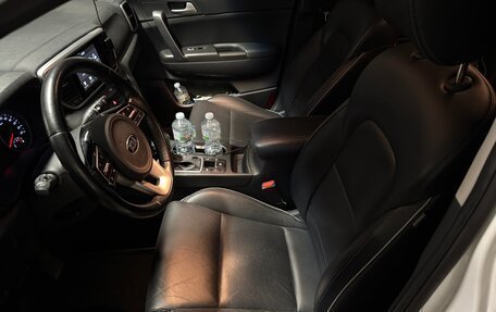 KIA Sportage IV рестайлинг, 2018 год, 2 250 000 рублей, 10 фотография