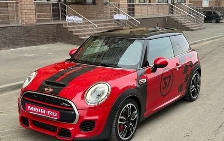 MINI Hatch, 2015 год, 2 430 000 рублей, 2 фотография