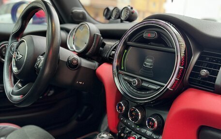MINI Hatch, 2015 год, 2 430 000 рублей, 16 фотография