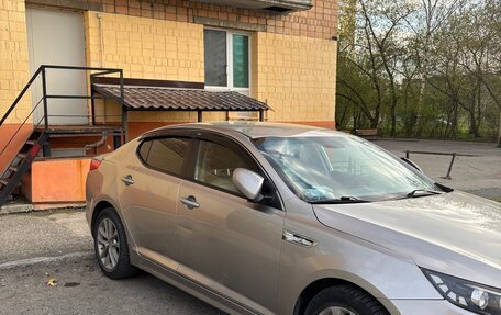 KIA K5 I рестайлинг, 2011 год, 850 000 рублей, 2 фотография