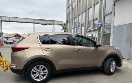 KIA Sportage IV рестайлинг, 2018 год, 1 825 000 рублей, 5 фотография