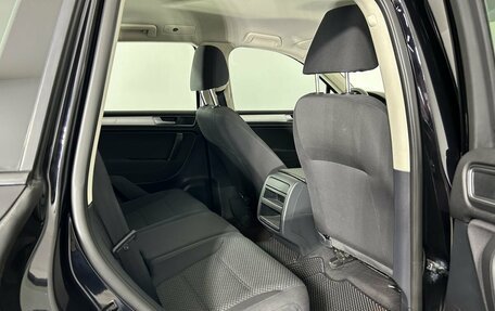 Volkswagen Touareg III, 2015 год, 2 500 000 рублей, 16 фотография