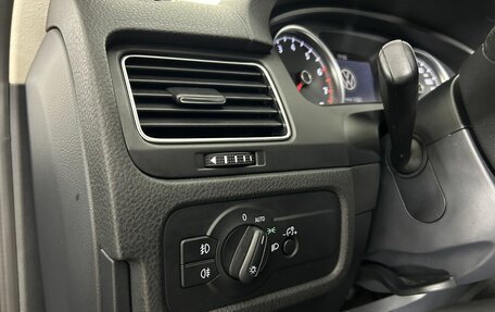 Volkswagen Touareg III, 2015 год, 2 500 000 рублей, 9 фотография