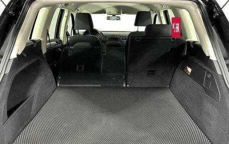 Volkswagen Touareg III, 2015 год, 2 500 000 рублей, 18 фотография