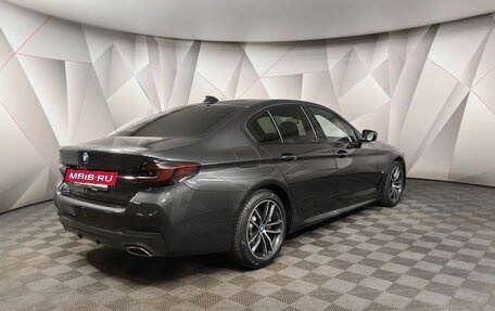 BMW 5 серия, 2020 год, 4 430 000 рублей, 2 фотография