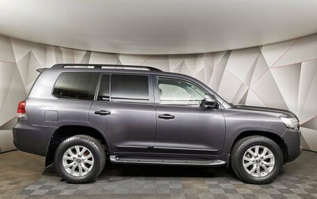 Toyota Land Cruiser 200, 2016 год, 5 299 700 рублей, 6 фотография