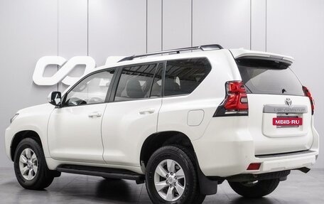 Toyota Land Cruiser Prado 150 рестайлинг 2, 2018 год, 4 830 000 рублей, 2 фотография