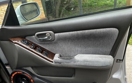 Nissan Laurel VIII, 2000 год, 440 000 рублей, 15 фотография