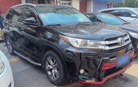 Toyota Highlander III, 2021 год, 3 280 000 рублей, 3 фотография