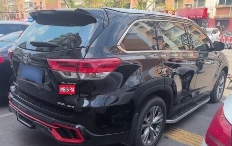 Toyota Highlander III, 2021 год, 3 280 000 рублей, 6 фотография