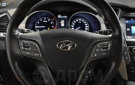 Hyundai Santa Fe III рестайлинг, 2016 год, 2 430 000 рублей, 15 фотография