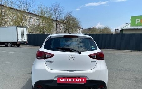 Mazda Demio IV, 2017 год, 900 000 рублей, 7 фотография