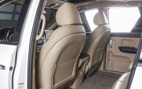 KIA Carnival III, 2019 год, 3 150 000 рублей, 13 фотография