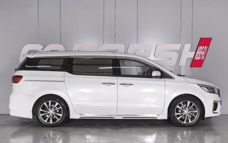 KIA Carnival III, 2019 год, 3 150 000 рублей, 5 фотография