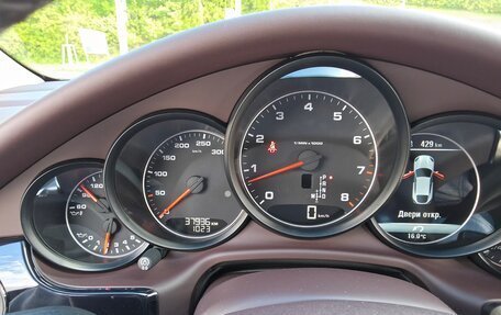 Porsche Panamera II рестайлинг, 2015 год, 5 000 000 рублей, 9 фотография