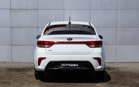 KIA Rio IV, 2018 год, 1 079 000 рублей, 4 фотография
