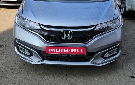 Honda Fit III, 2019 год, 1 100 000 рублей, 1 фотография