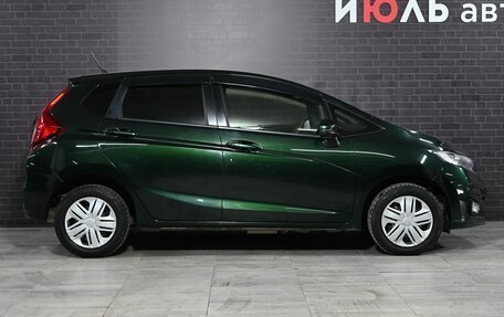 Honda Fit III, 2019 год, 1 450 000 рублей, 7 фотография