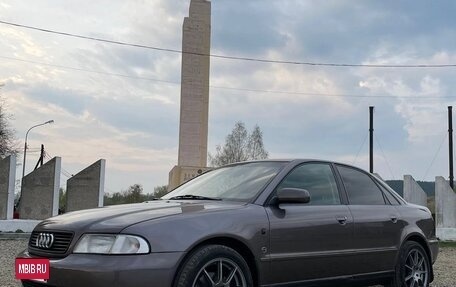Audi A4, 1997 год, 550 000 рублей, 6 фотография